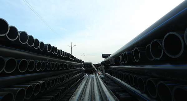  东宏东升告诉您PE水管和PPR水管之间的区别 